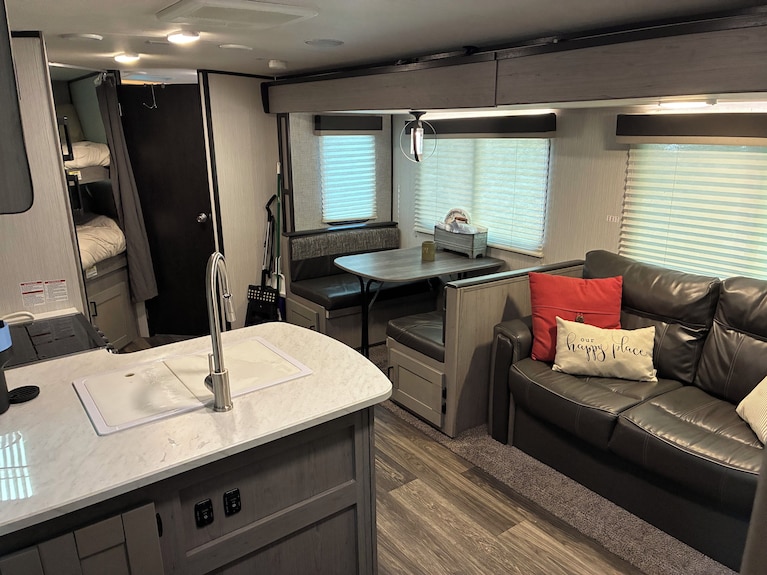 Gated Luxury Glamping At Diamond Acres Near Grove Marina & Cumberland Falls - Kentucky