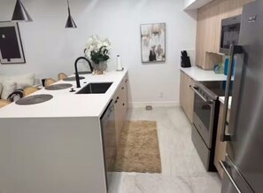 Private kitchen - Stylish South Palm Springs Escape (Palm Springs)