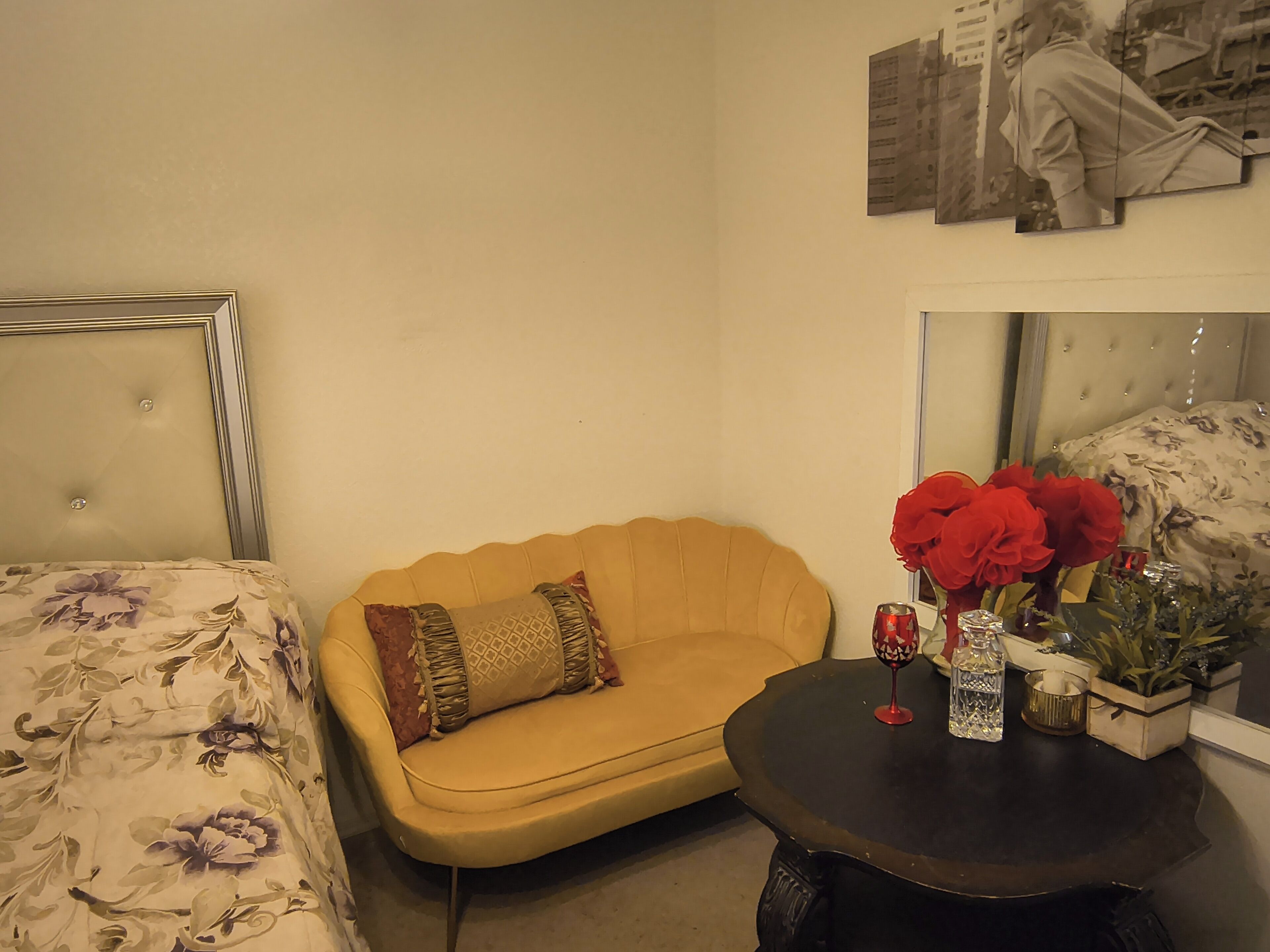 Large 3 Bdr Classy European Style In Tranquil Vegas,close Tosouth Strip &Airport - Las Vegas, NV