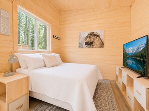 Acceso a internet y ropa de cama 