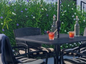 Outdoor dining - Gloria Palm Springs (Palm Springs)