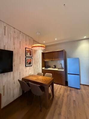 Double Room, Balcony, Sea View | Dining - DREAM LAND OASis (chakvi)