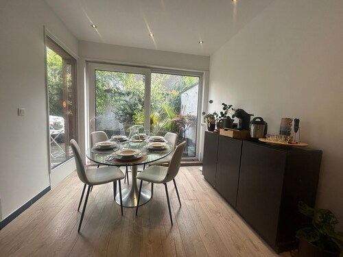 Elegant Family home in Kraainem  near Brussels & BRU Airport
