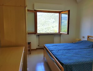 Room - Vrbo Property (Caramanico Terme)