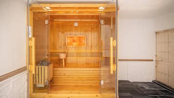 Villa de lujo, vista a la ciudad | Sauna