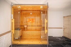 Luxury Villa, City View | Sauna - Ben Thanh Pool Villa D1 with 6 bedrooms (Ben Thanh)