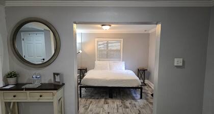 Entire guesthouse in Atlanta, Georgia