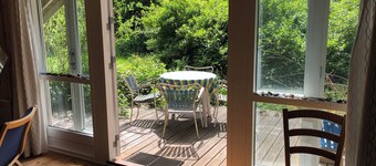 Family-Friendly Home in Beautiful Setting