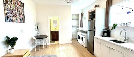 1 bedroom, WiFi, bed sheets, wheelchair access