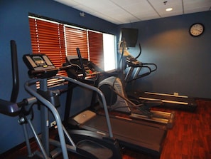 Fitness facility - One King Unit w/ Lake View | Breakfast Included | Pool, Jacuzzi, & Lake Access (Houghton Lake)