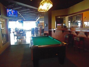 Bar (on property) - One Room w/ King Bed | Free Parking | Free Breakfast | Near Lake & Hiking Site (Houghton Lake)