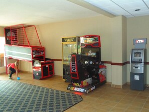 Games room - One Room w/ King Bed | Free Parking | Free Breakfast | Near Lake & Hiking Site (Houghton Lake)