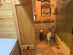 Towels, soap, toilet paper - Rustic Cabin, feeling like a home ! (Mariaville)