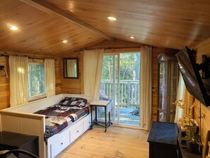 WiFi, bed sheets - Rustic Cabin, feeling like a home ! (Mariaville)