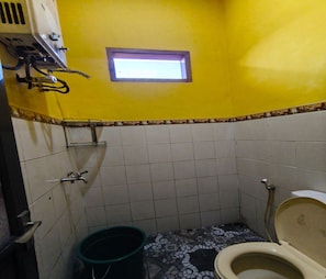 Villa | Bilik Mandi