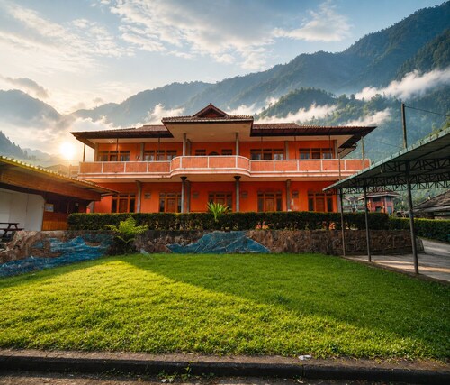 Cozzy Villa Orange Pangalengan 