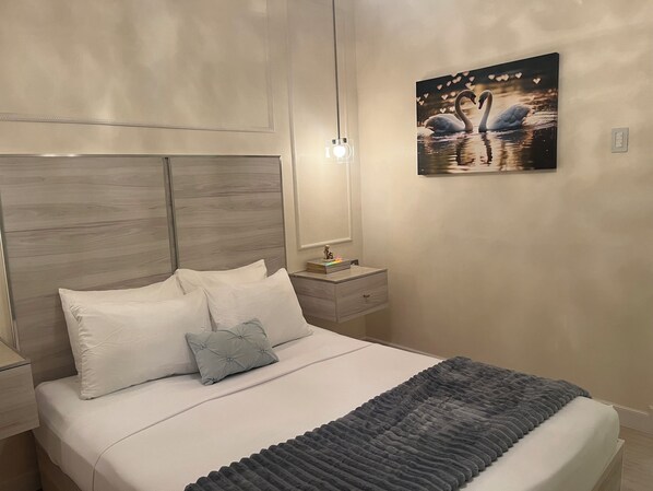 Room - Modern, Cozy and Stylish. (Diego Martin)