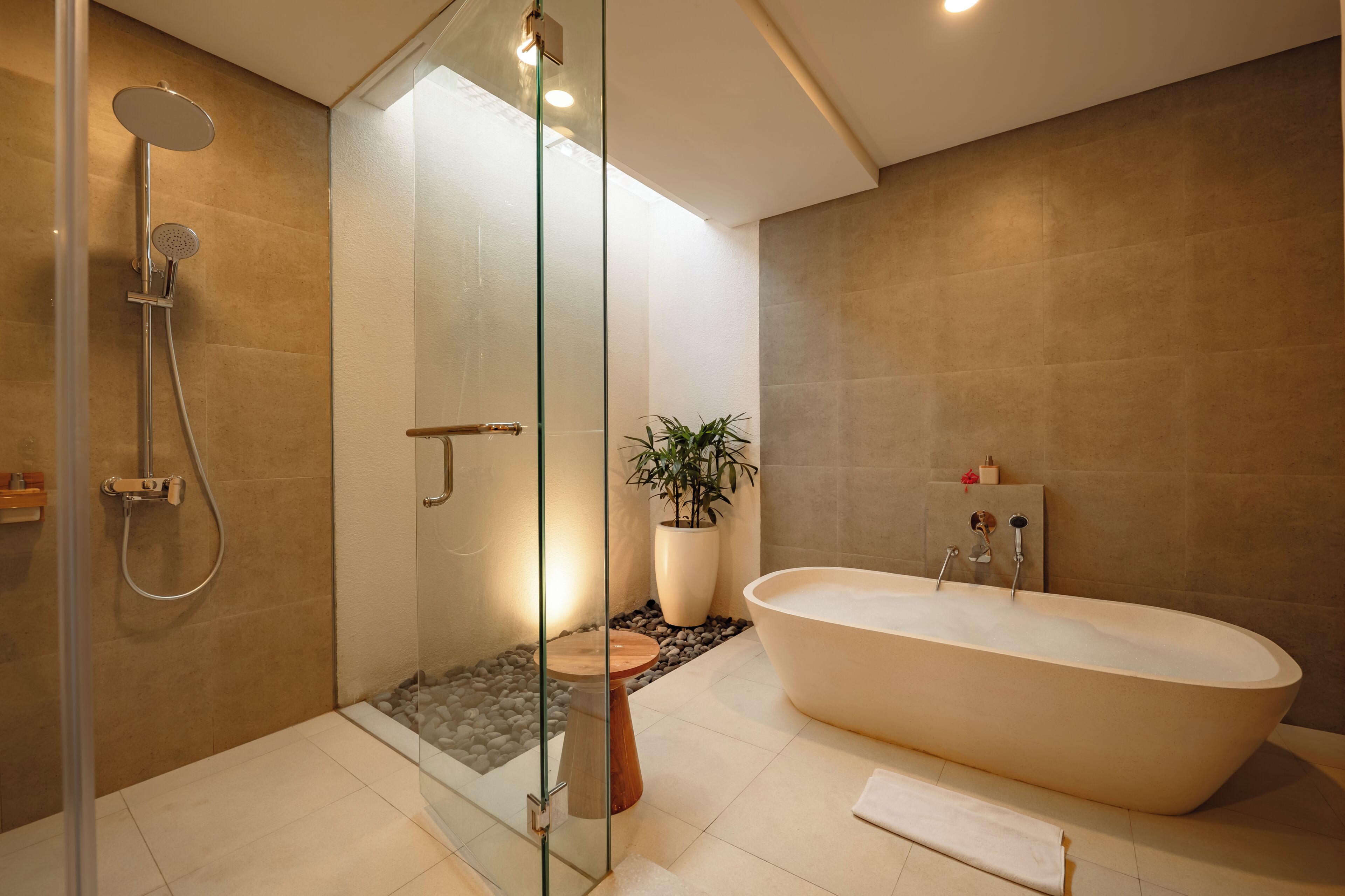 Luxury Villa, 1 Bedroom | Bathroom | Soap, shampoo, toilet paper