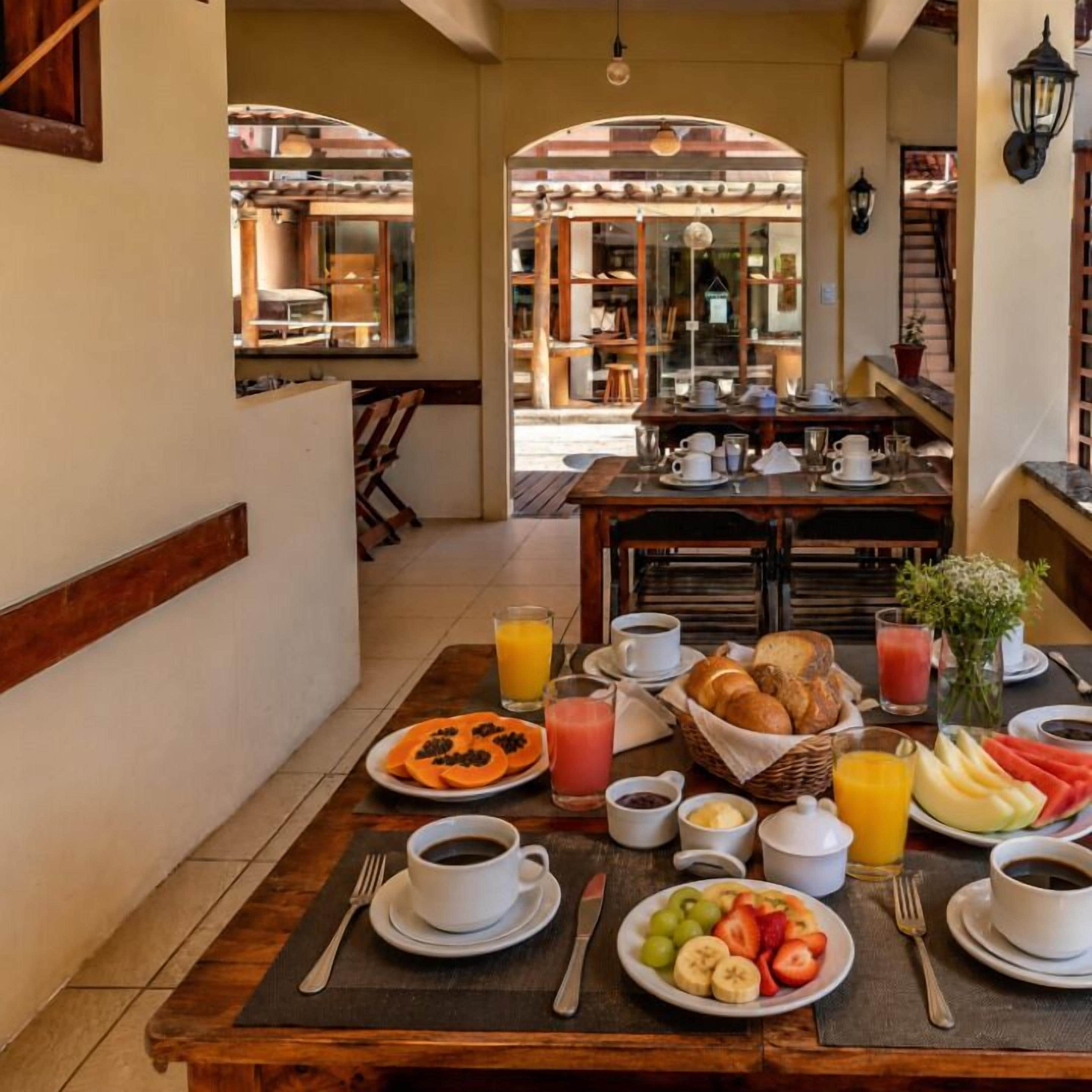 Café da manhã continental grátis todos os dias