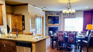 Unclassified image, 2 of 19, button - Cozy Smoky Mountain Fall Escape! 1BR Westgate Resort + Water Park - Sleeps 4 (Gatlinburg)