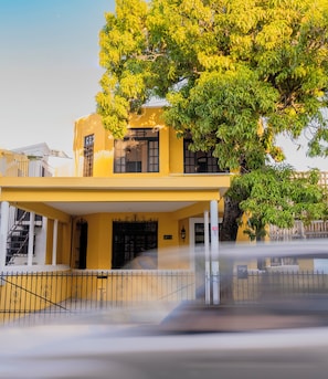 Exterior - Charming Boutique Hotel Suite in the Heart of Merida (Mérida)