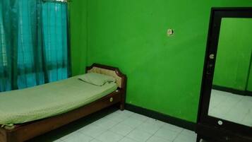 Basic Room | Free WiFi