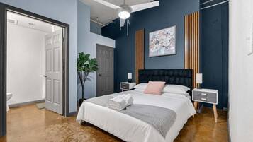 Iron/ironing board, travel crib, WiFi, bed sheets