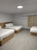 Family Room, Multiple Beds, Non Smoking