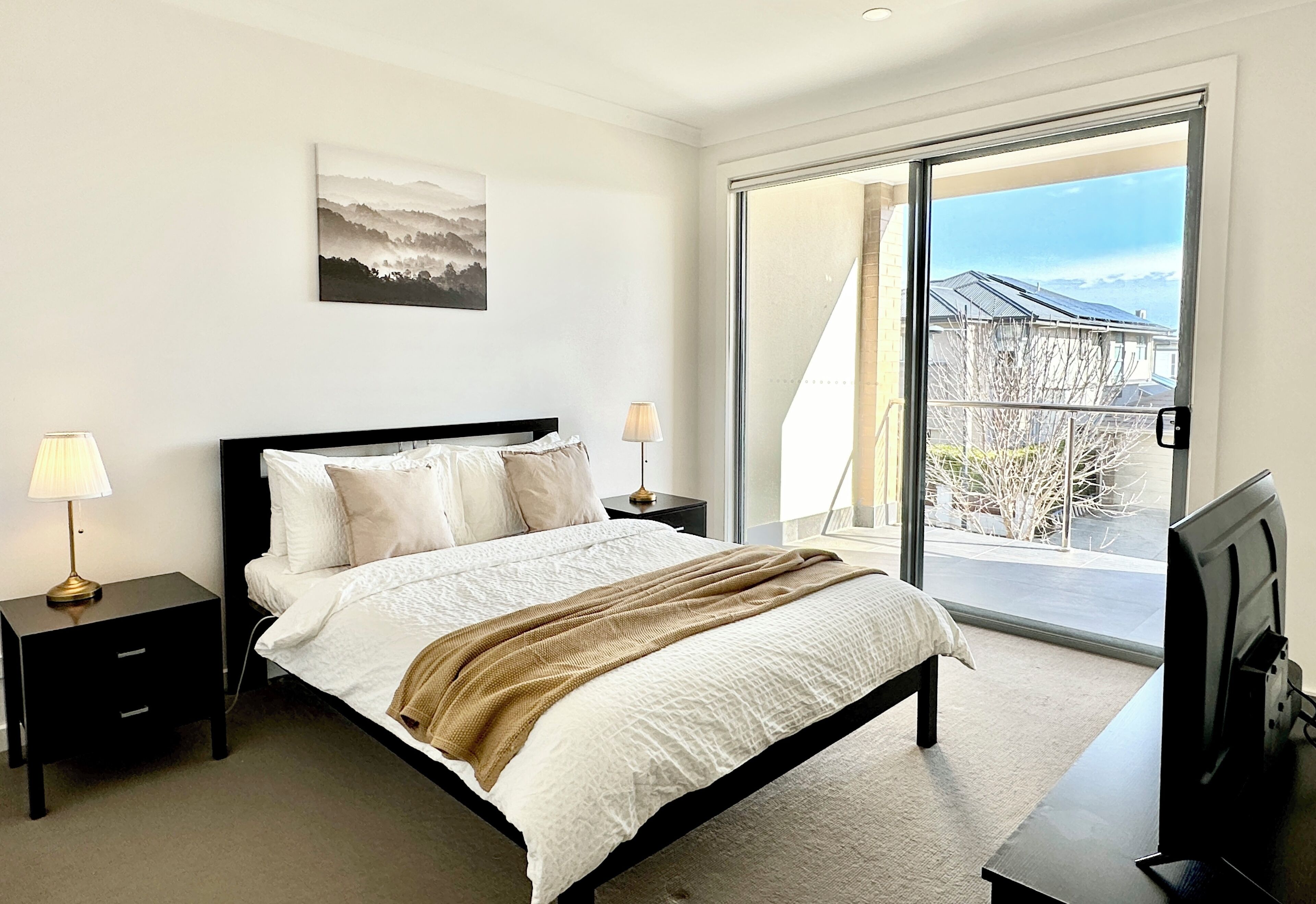 3 bedrooms, iron/ironing board, Internet, bed sheets