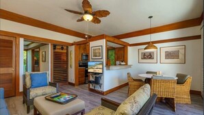 Smart TV, books, offices - Aloha Kai | AC | Pool & Hot Tub | Beach Access (Koloa)