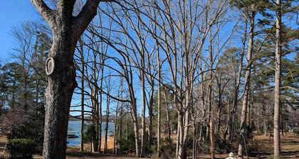 Sunset Cove - Serene Lake Hartwell Lakefront Escape