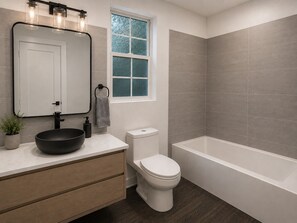 Bathroom - Monarc Sunrise Retreat – Cozy small city charm with a peaceful country farm feel (Keene)