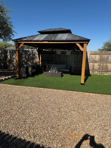 Beautiful 2-bedroom house with AC in pleasant Benson