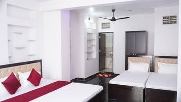 Family Room | Free WiFi