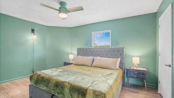 2 habitaciones, tabla de planchar con plancha, wifi y ropa de cama