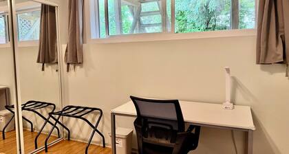 Bright 2BR BSMT Suite NR UofC n Foothills Hospital