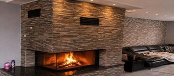 Modern villa with fireplace, private garden and optional Jacuzzi