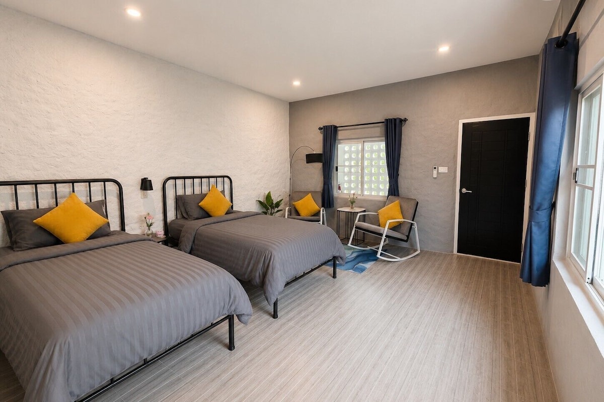 Deluxe Double Room, Housekeeping, Garden View | Premium bedding, pillowtop beds, desk, laptop workspace