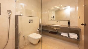 Executive Suite Room | Bathroom