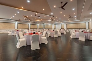 Banquet hall - Fortune Plaza hotel (Udupi)