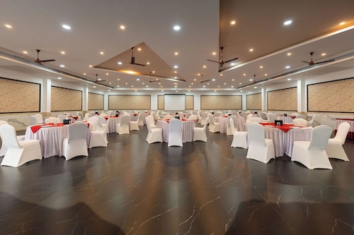 Fortune Plaza hotel
