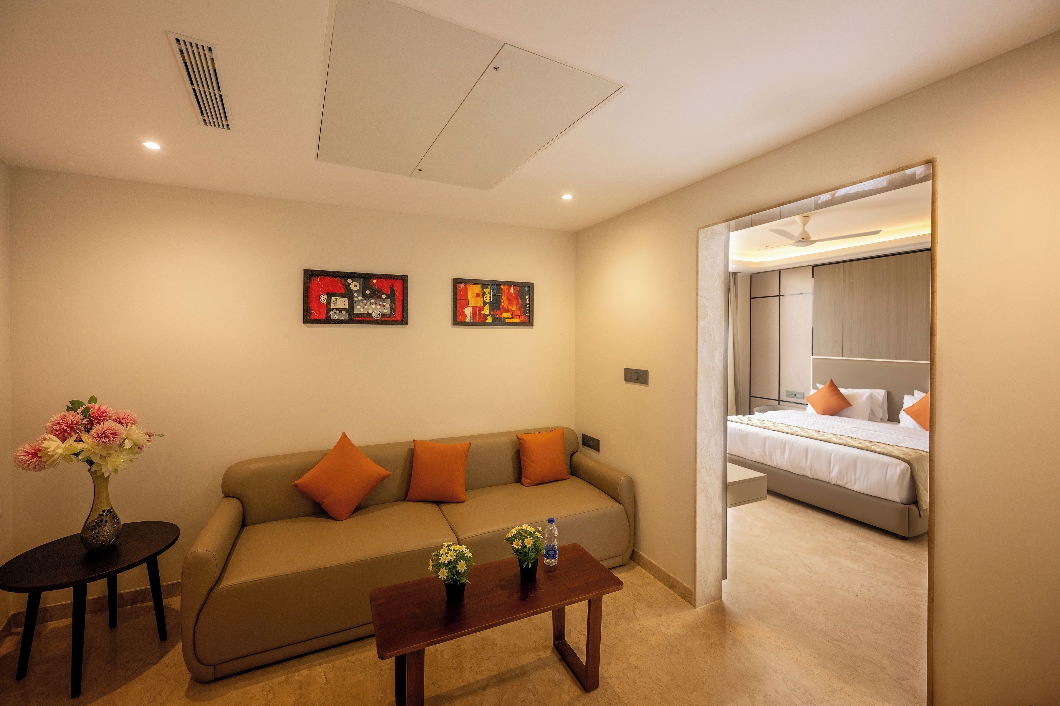 Executive Suite | Living area