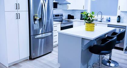 Wonderful 3-bedroom Full House Near Magnetic Hill