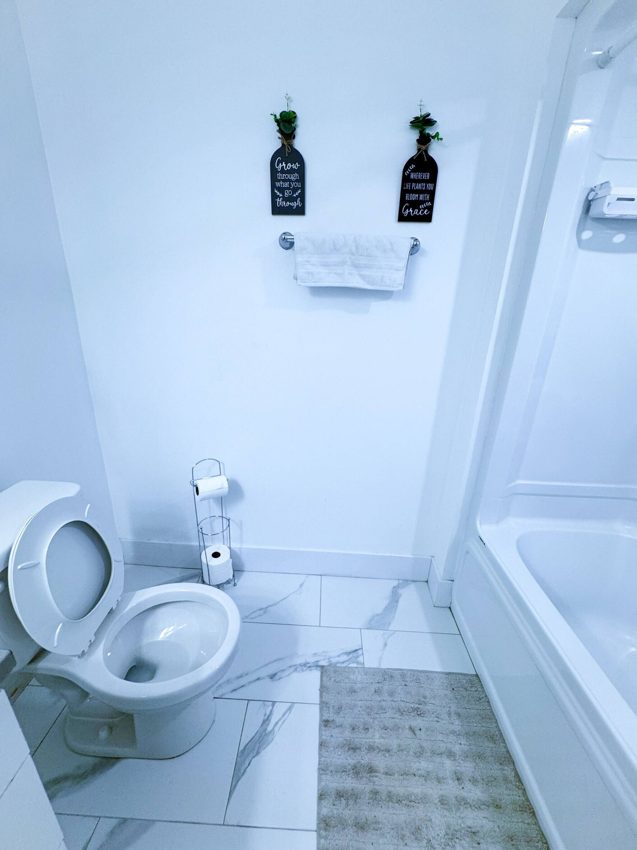 House, 3 Bedrooms, Accessible, Balcony | Bathroom