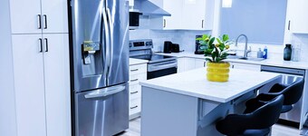 Wonderful 3-bedroom Full House Near Magnetic Hill