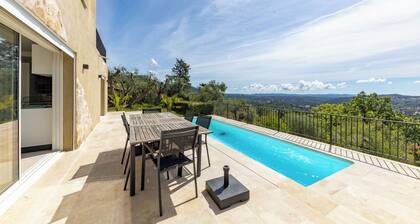 Elegant villa with breathtaking views