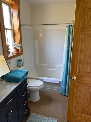Bathroom - Nature-inspired sanctuary (Freeville)
