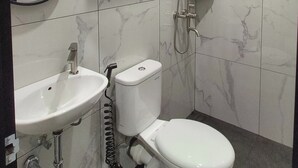 Standard Single Room | Bilik Mandi
