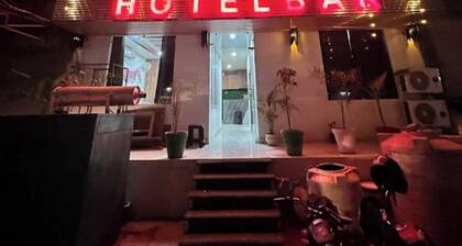 HOTEL MARK INN
