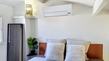 2 dormitorios, escritorio, tabla de planchar con plancha y wifi gratis